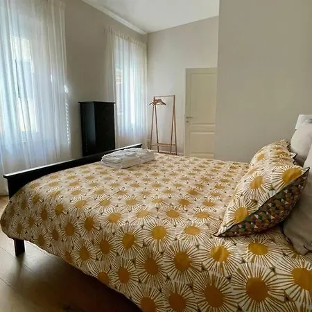 Lejlighed Con Terrazza E Parcheggio Privato *