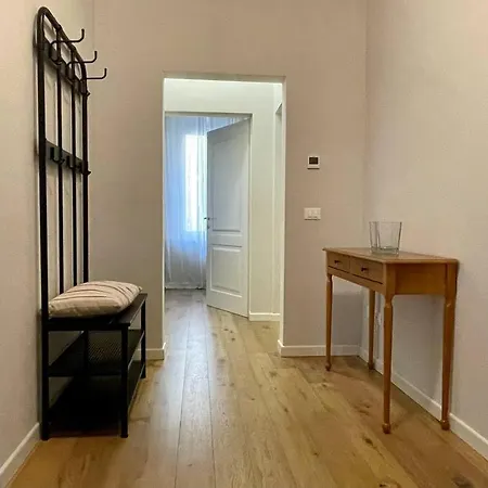 Con Terrazza E Parcheggio Privato Apartment Pontedera