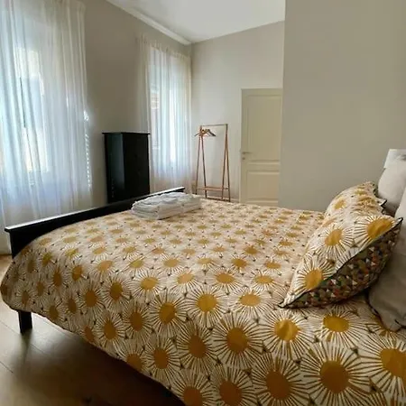 Con Terrazza E Parcheggio Privato *