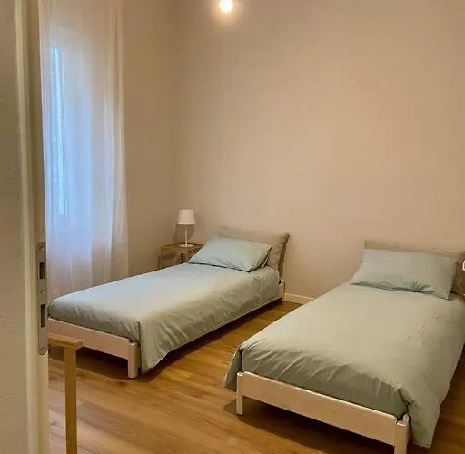 Con Terrazza E Parcheggio Privato * Pontedera