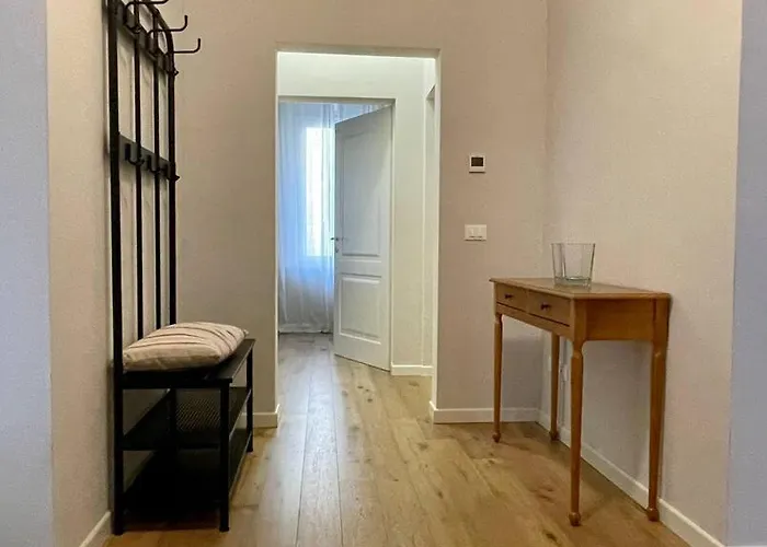Con Terrazza E Parcheggio Privato Apartamento Pontedera