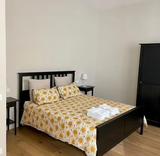 Con Terrazza E Parcheggio Privato *