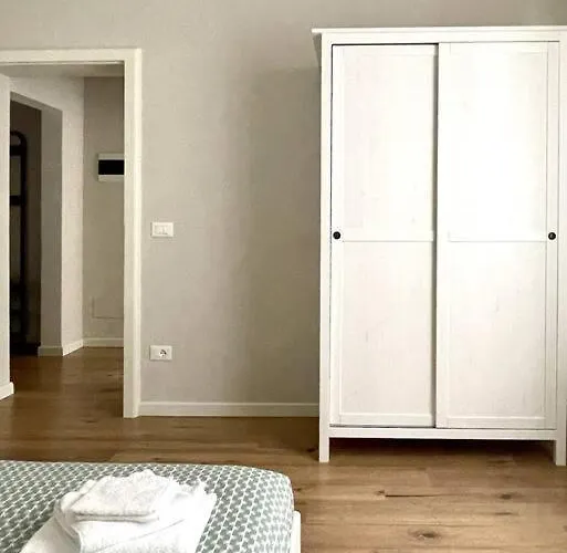 Con Terrazza E Parcheggio Privato